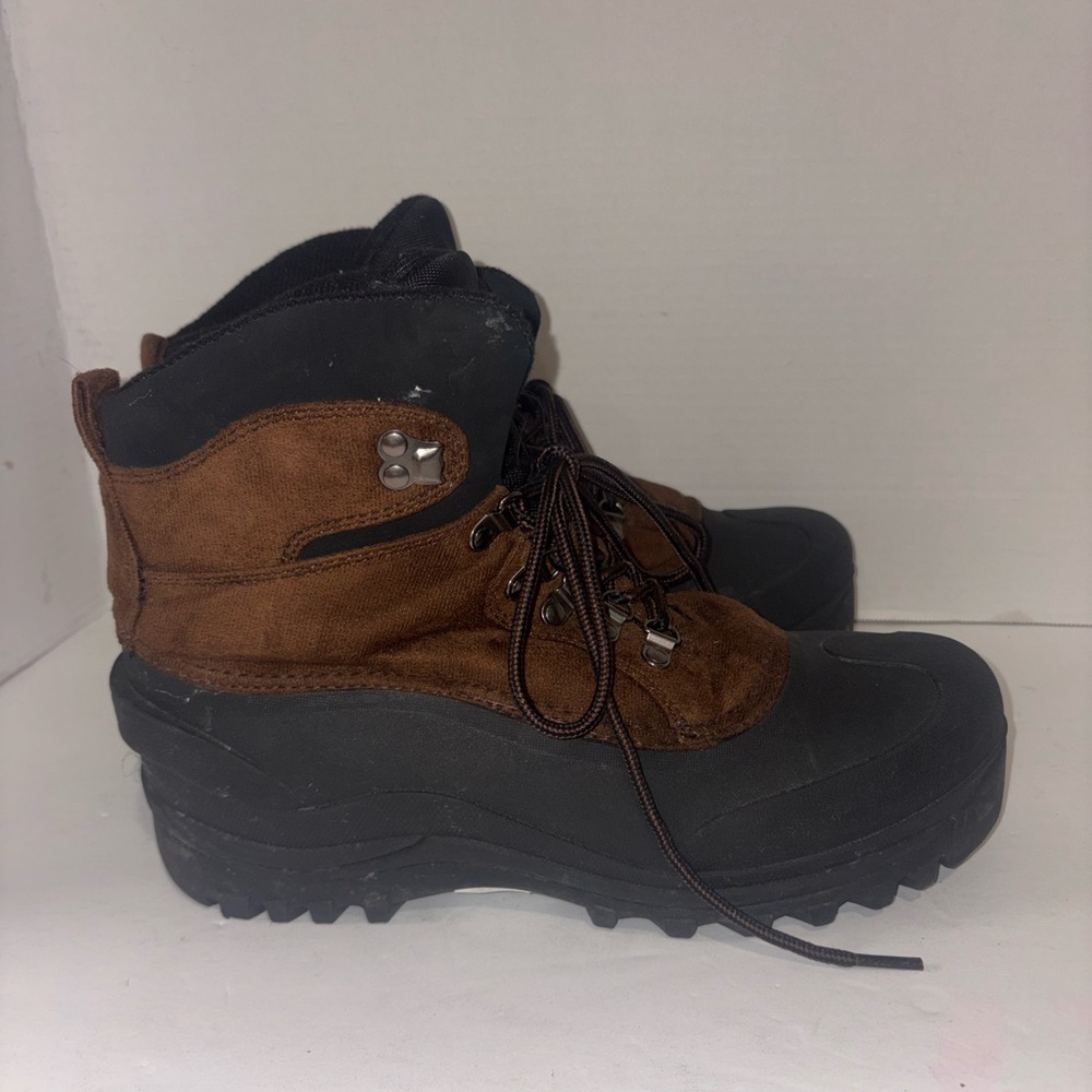 Itasca Men's Brown and Black Boots -size 9